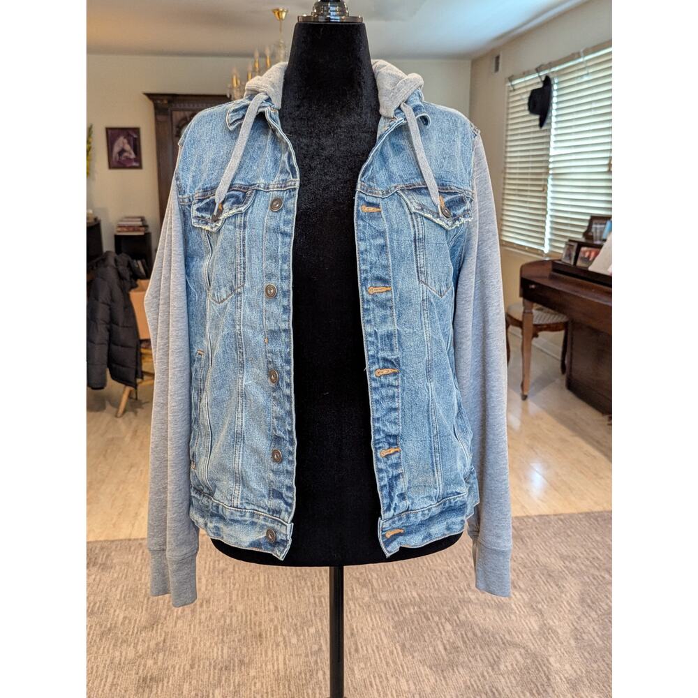 Aeropostale Women's Denim & Gray Fleece Jacket, Medium, Cotton/Poly. Pre-owned.